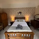 Entire In Tipperary * نيناغ