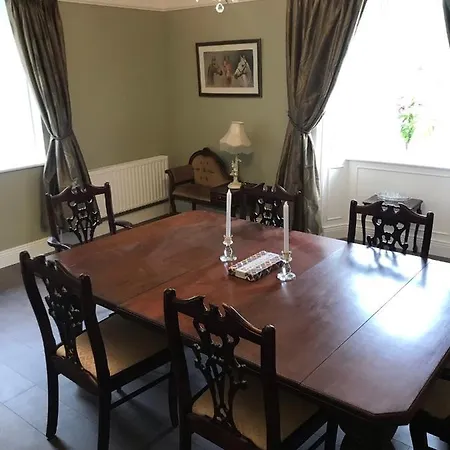 Entire In Tipperary * Nenagh