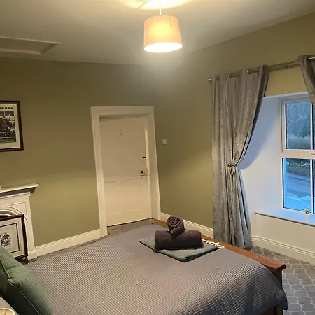 Entire In Tipperary *